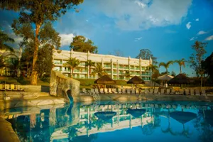 <div>FIM DE SEMANA:</div><div>Mavsa Resort</div>