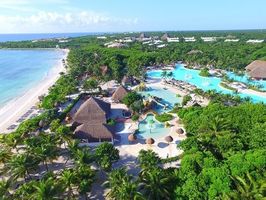 	Grand Palladium Colonial Resort & Spa