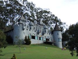 ㅤVillage Le CantonㅤDia do Trabalhador